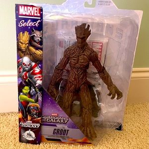 Marvel Groot Figure. Never opened. Smoke free home.